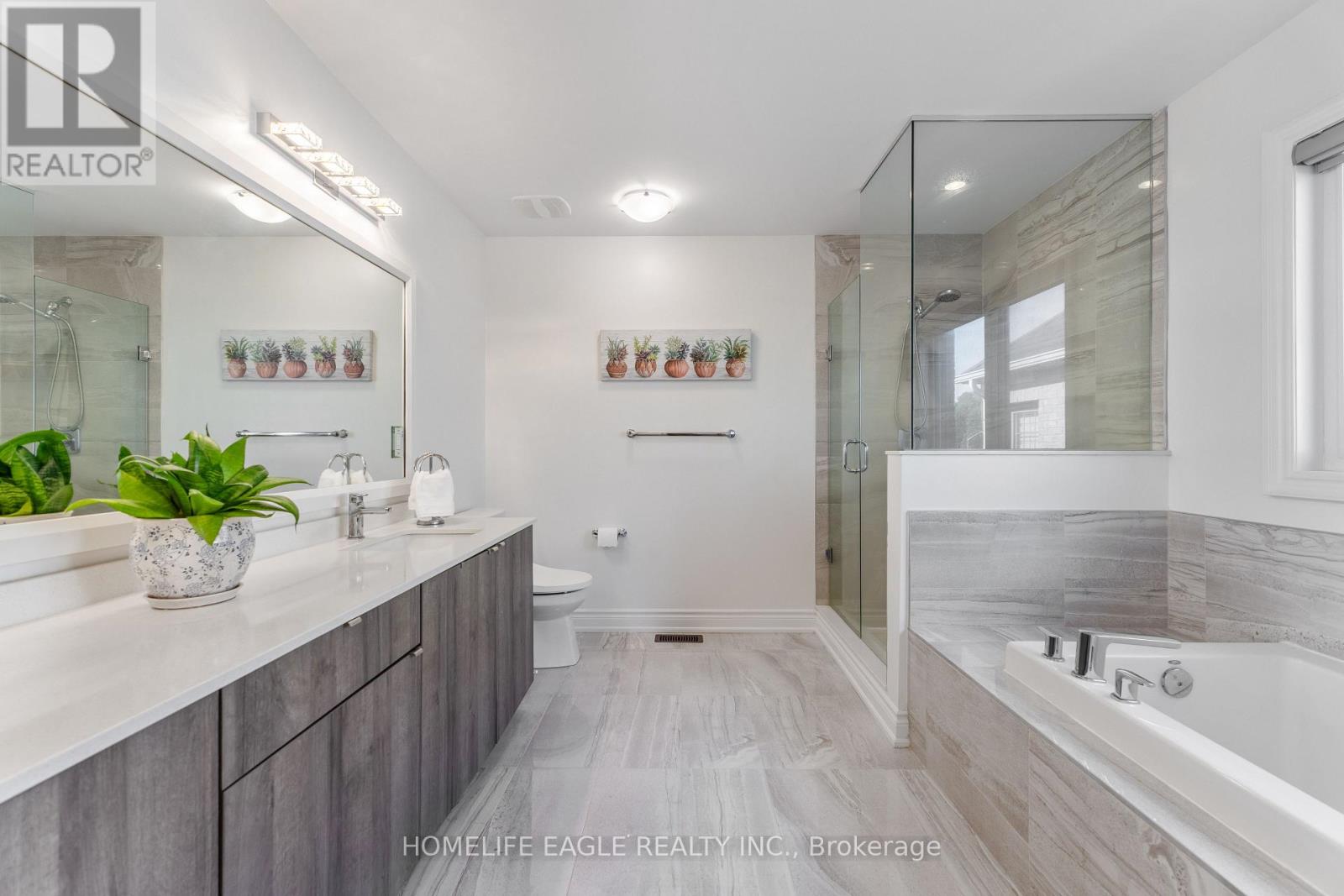 58 Tesla Crescent Property Photo 11