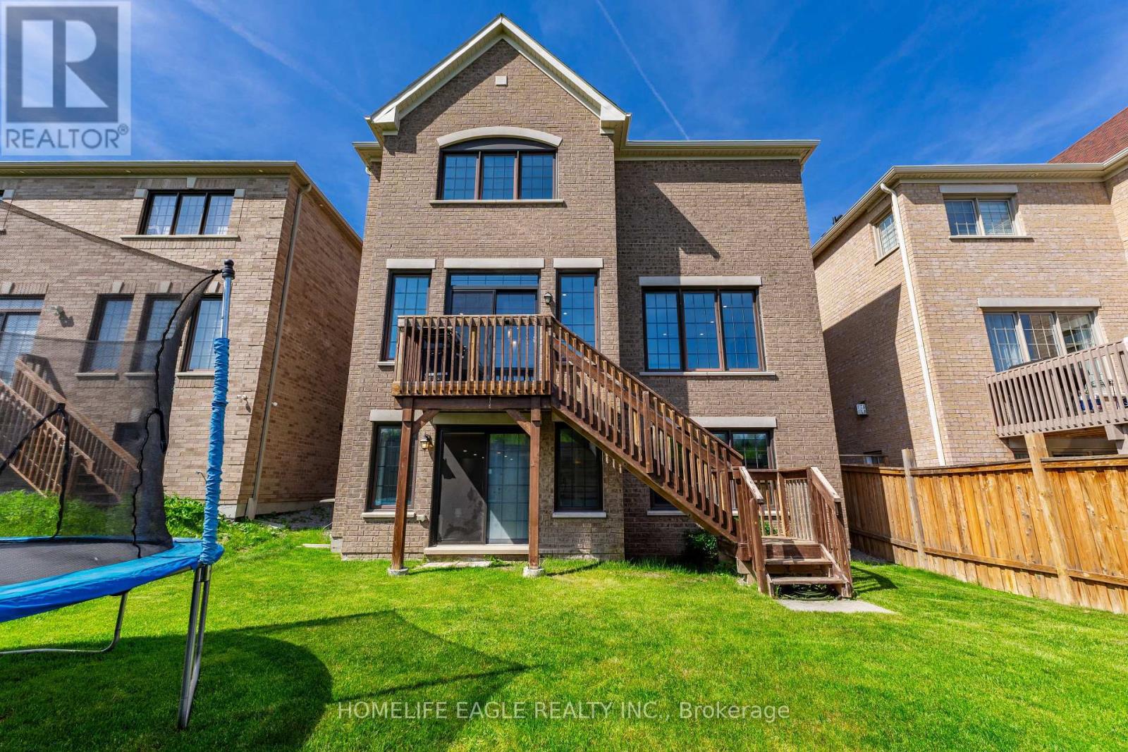 58 Tesla Crescent Property Photo 20