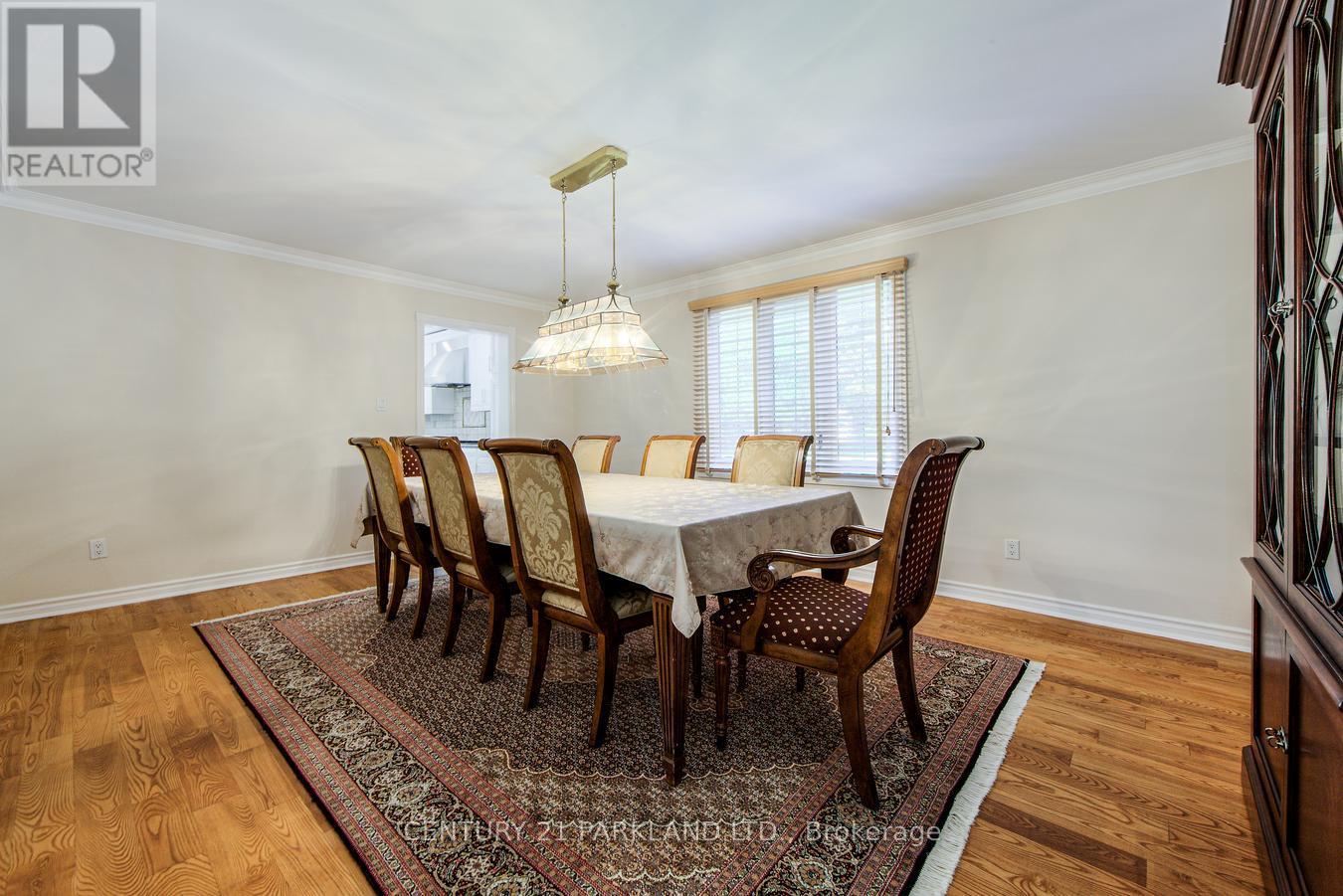 112 Strathearn Avenue Property Photo 6