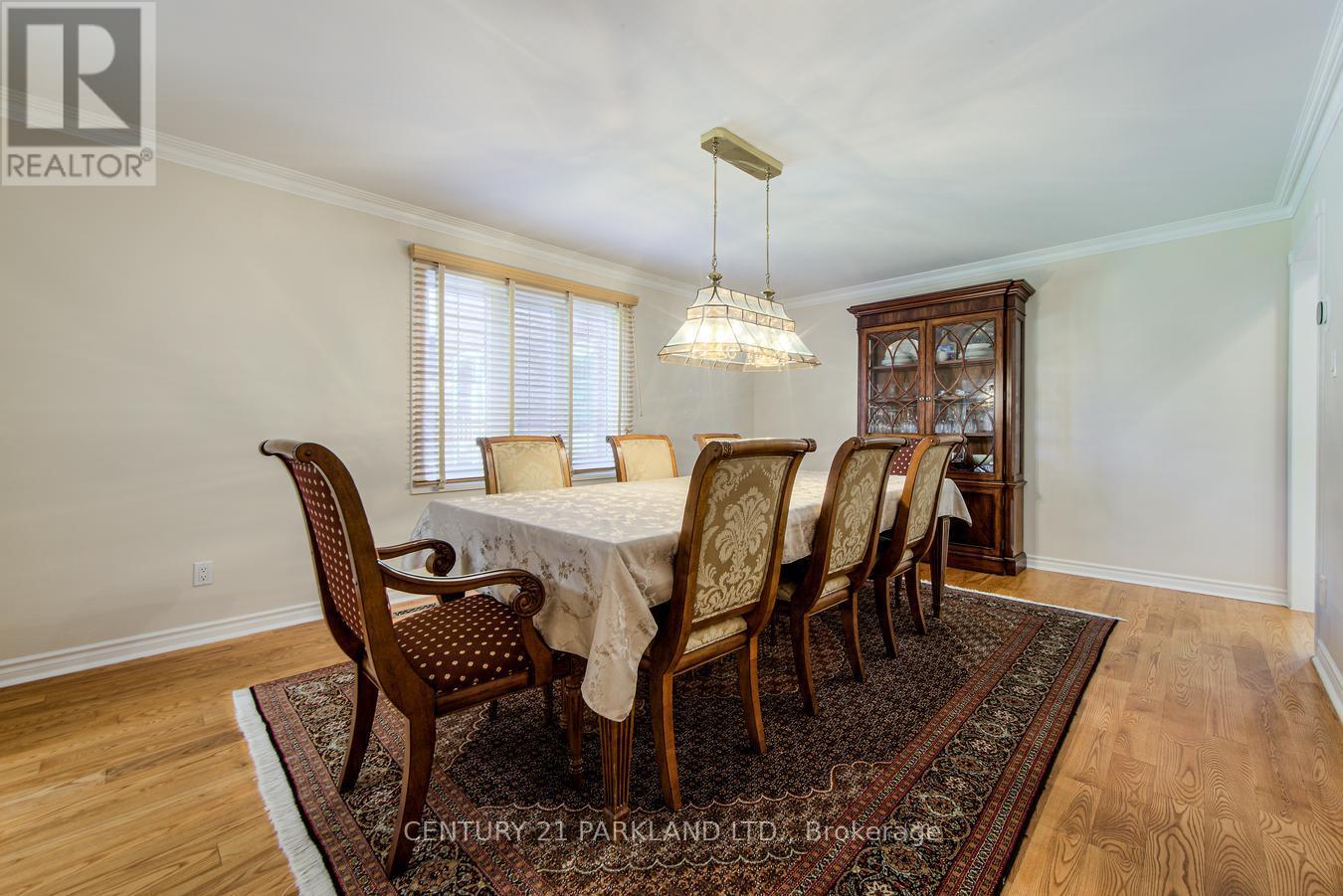 112 Strathearn Avenue Property Photo 7