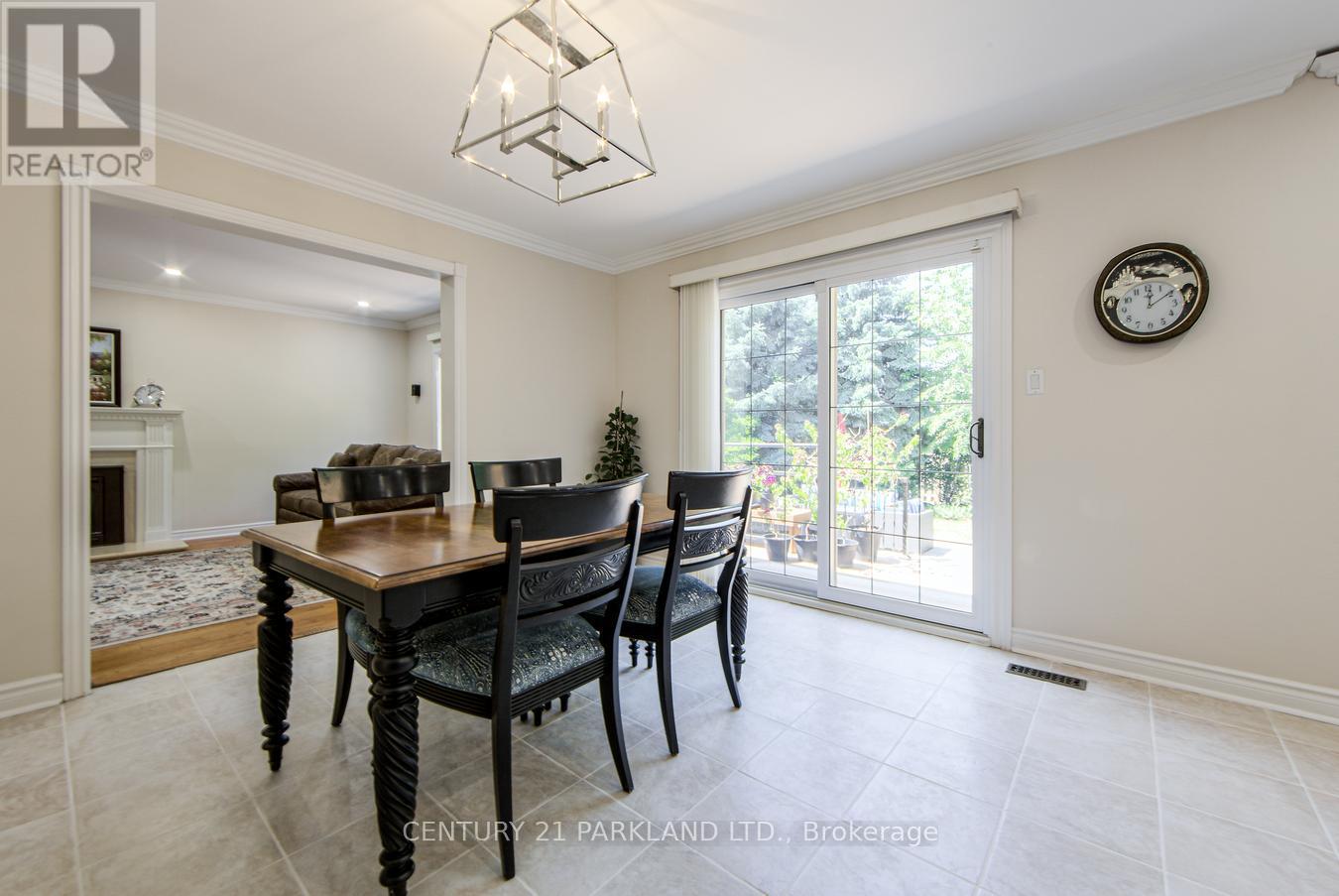 112 Strathearn Avenue Property Photo 12