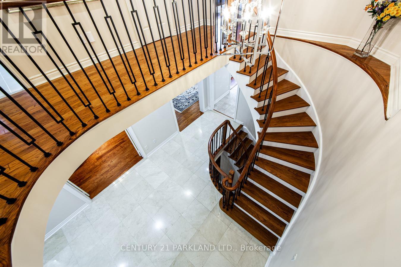112 Strathearn Avenue Property Photo 20