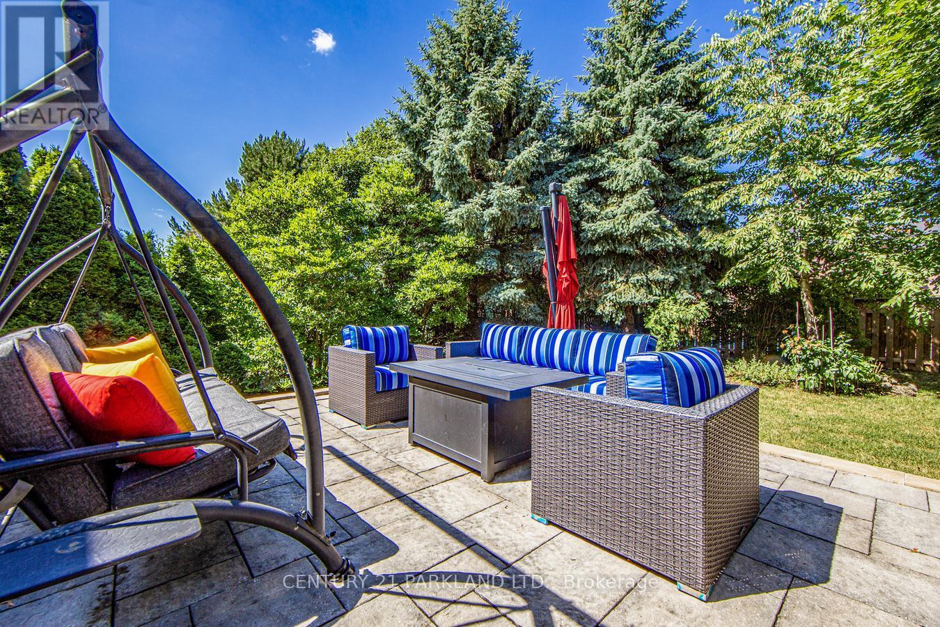 112 Strathearn Avenue Property Photo 46
