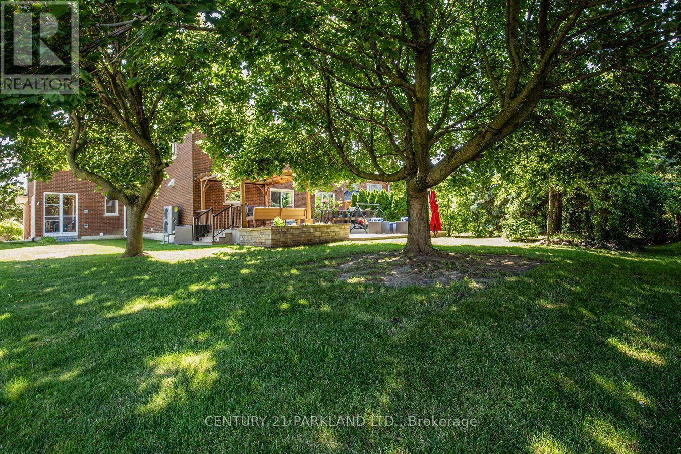 112 Strathearn Avenue Property Photo 47