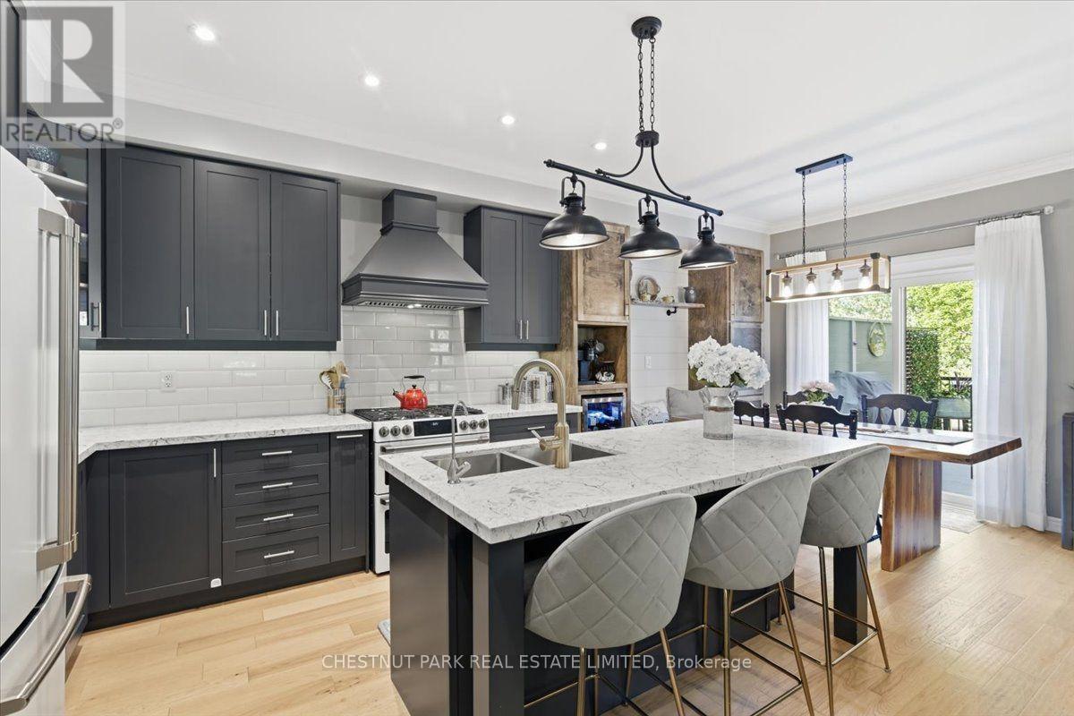 21 Gord Matthews Way Property Photo 8