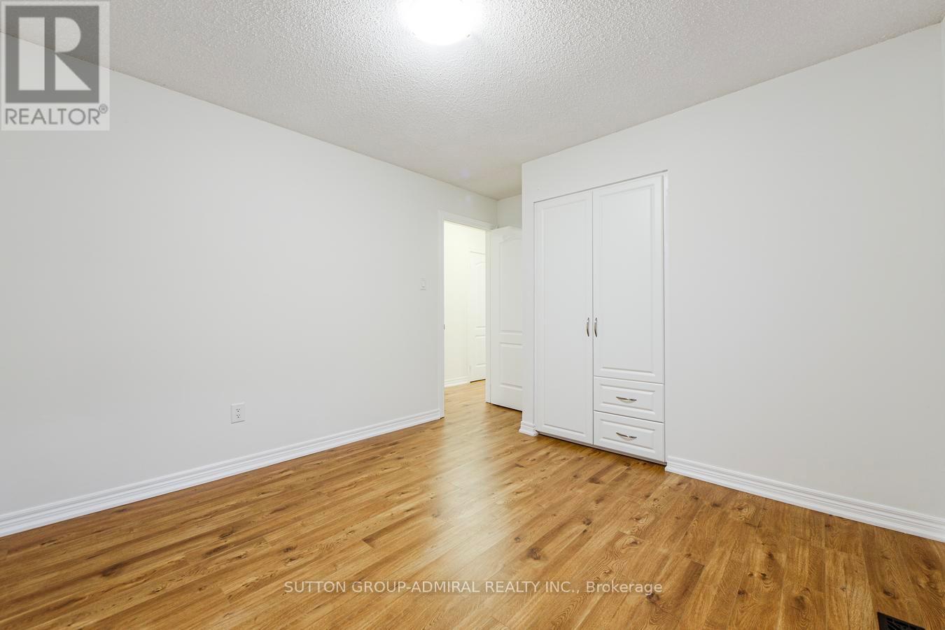 Main Flr - 63 Croteau Crescent Property Photo 33