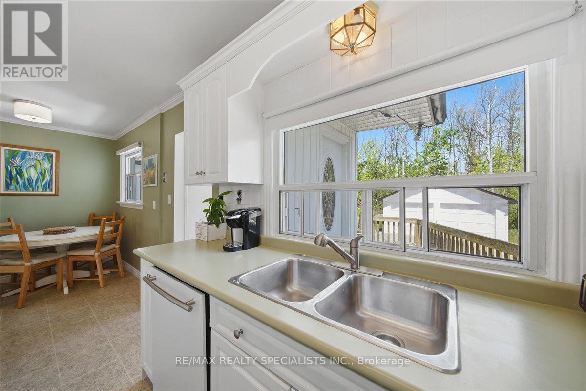 644 Rose Lane Property Photo 24