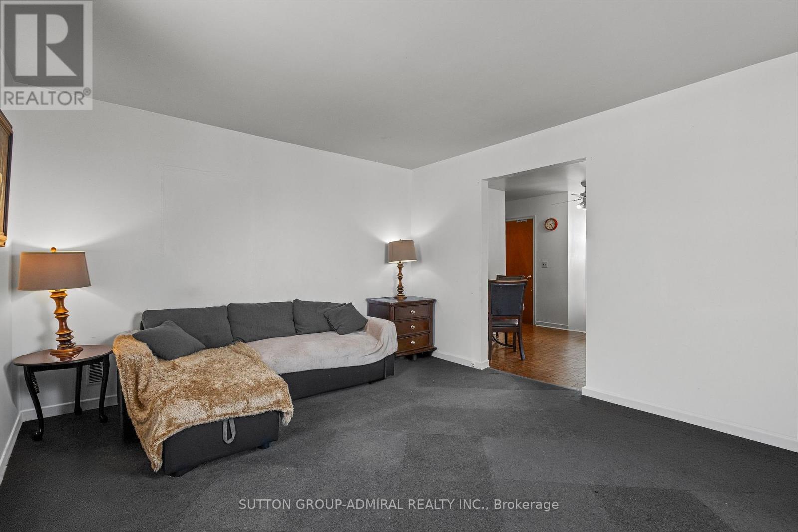 6745 Main Street Property Photo 19