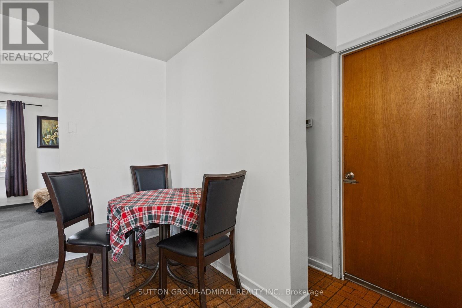 6745 Main Street Property Photo 21
