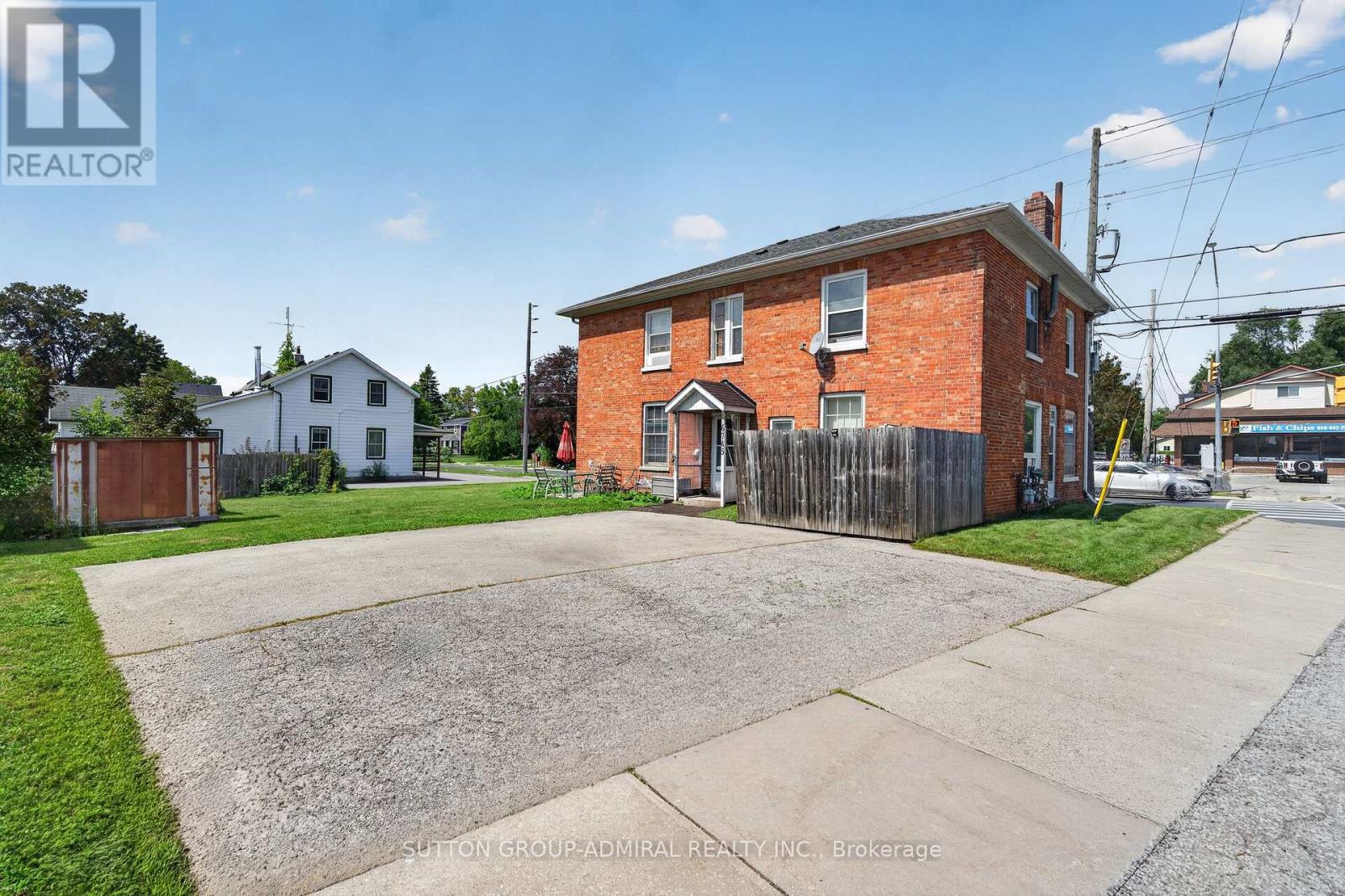 6745 Main Street Property Photo 36