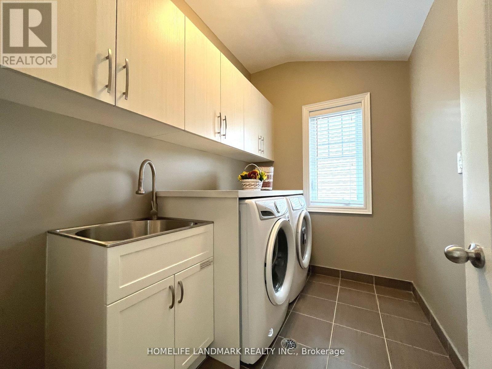 39 Larkin Avenue Property Photo 19