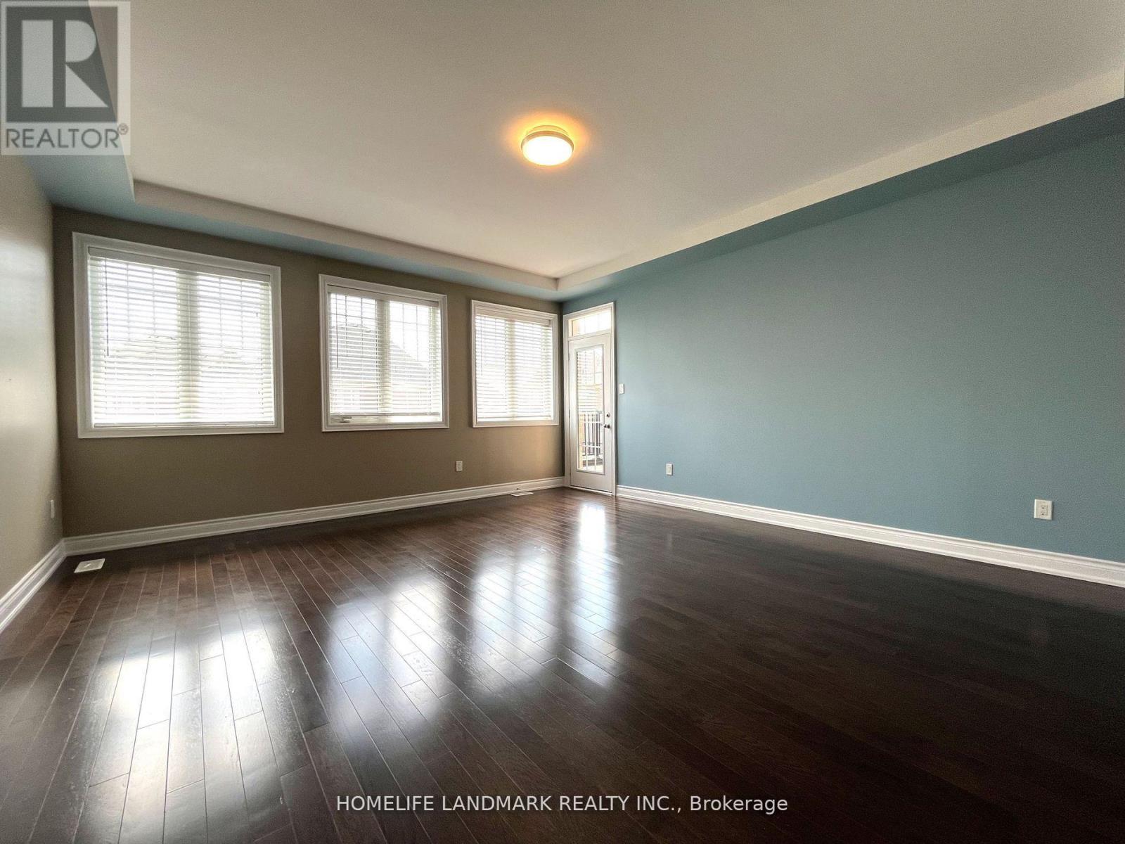 39 Larkin Avenue Property Photo 22