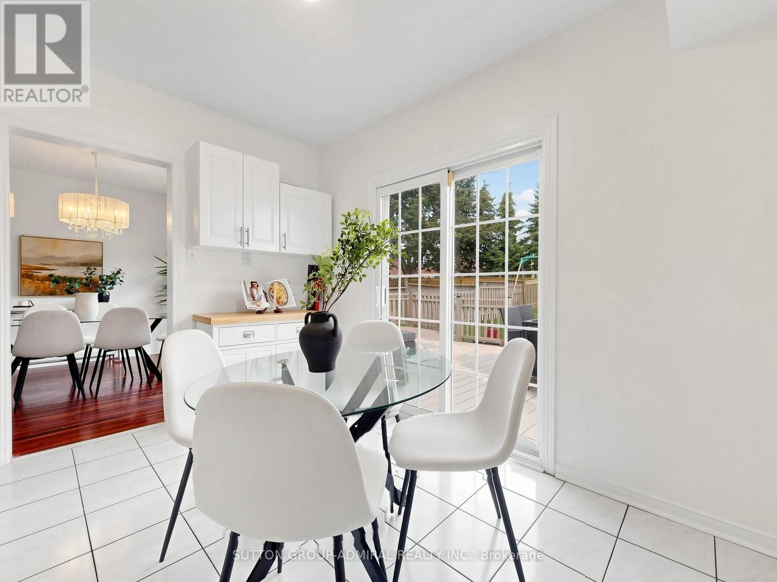 48 Glenbury Drive Property Photo 13