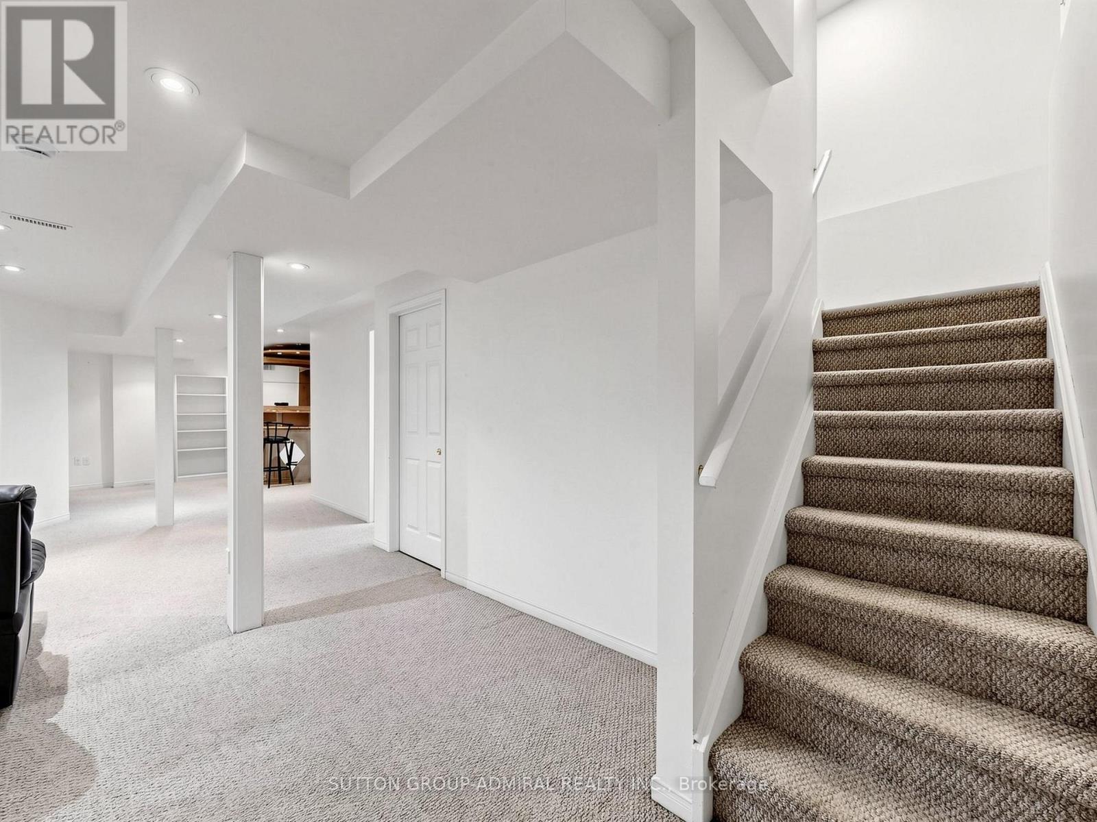 48 Glenbury Drive Property Photo 25