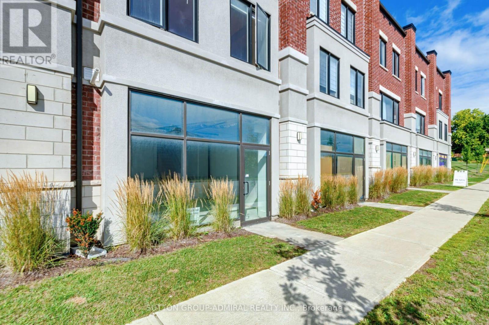 4 - 220 Dissette Street Property Photo 3