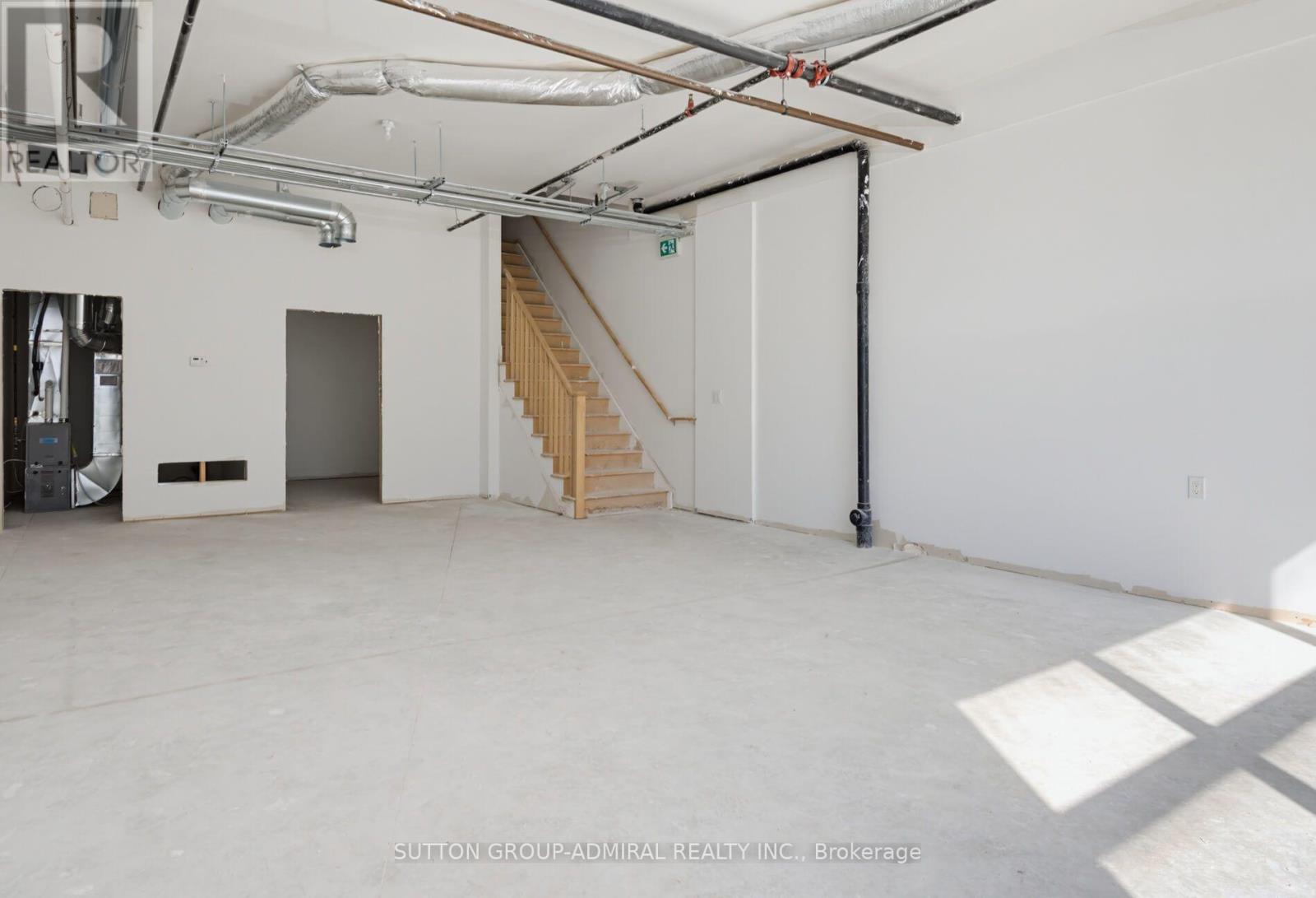 4 - 220 Dissette Street Property Photo 7
