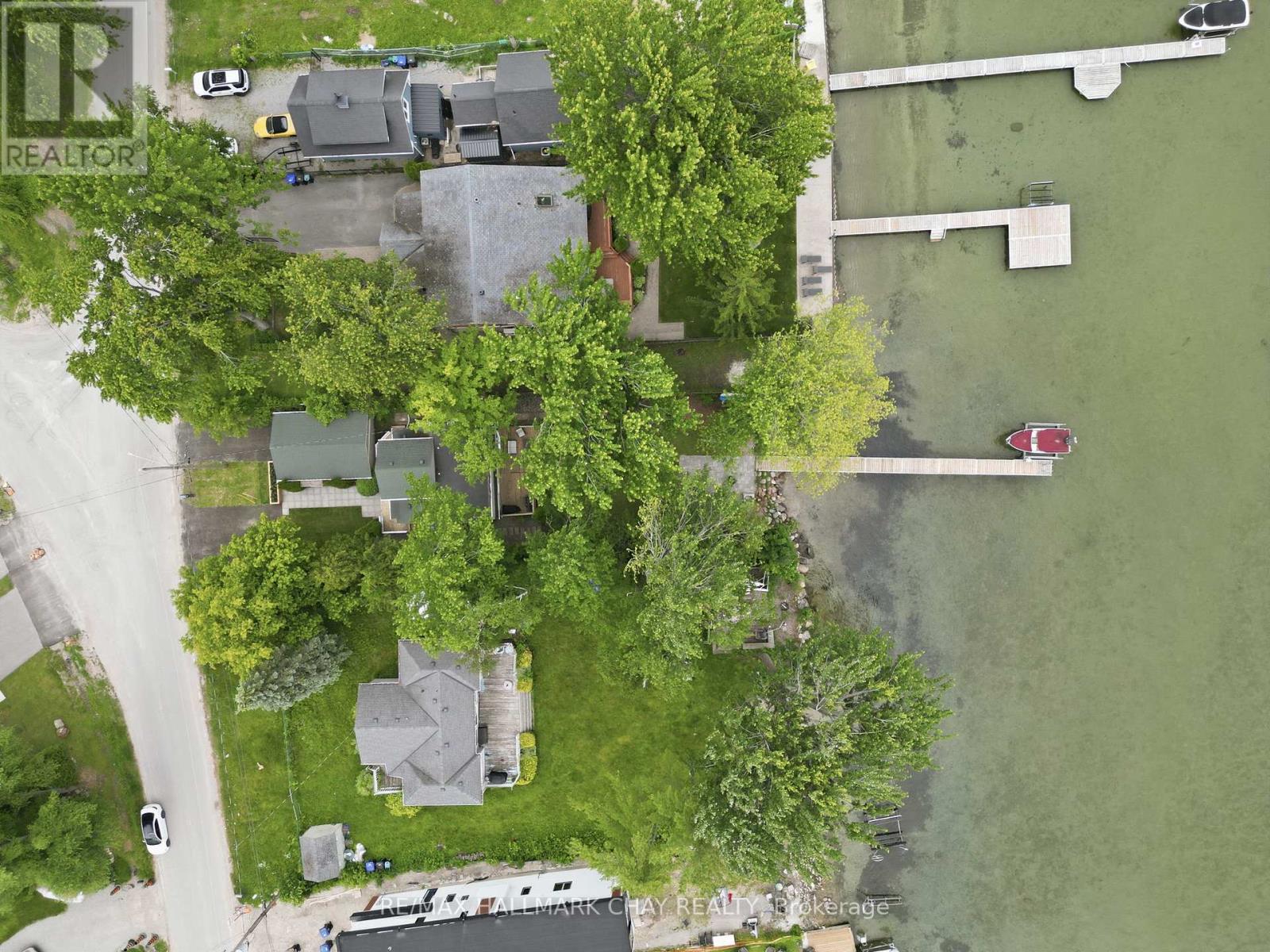2345 Crystal Beach Road Property Photo 3