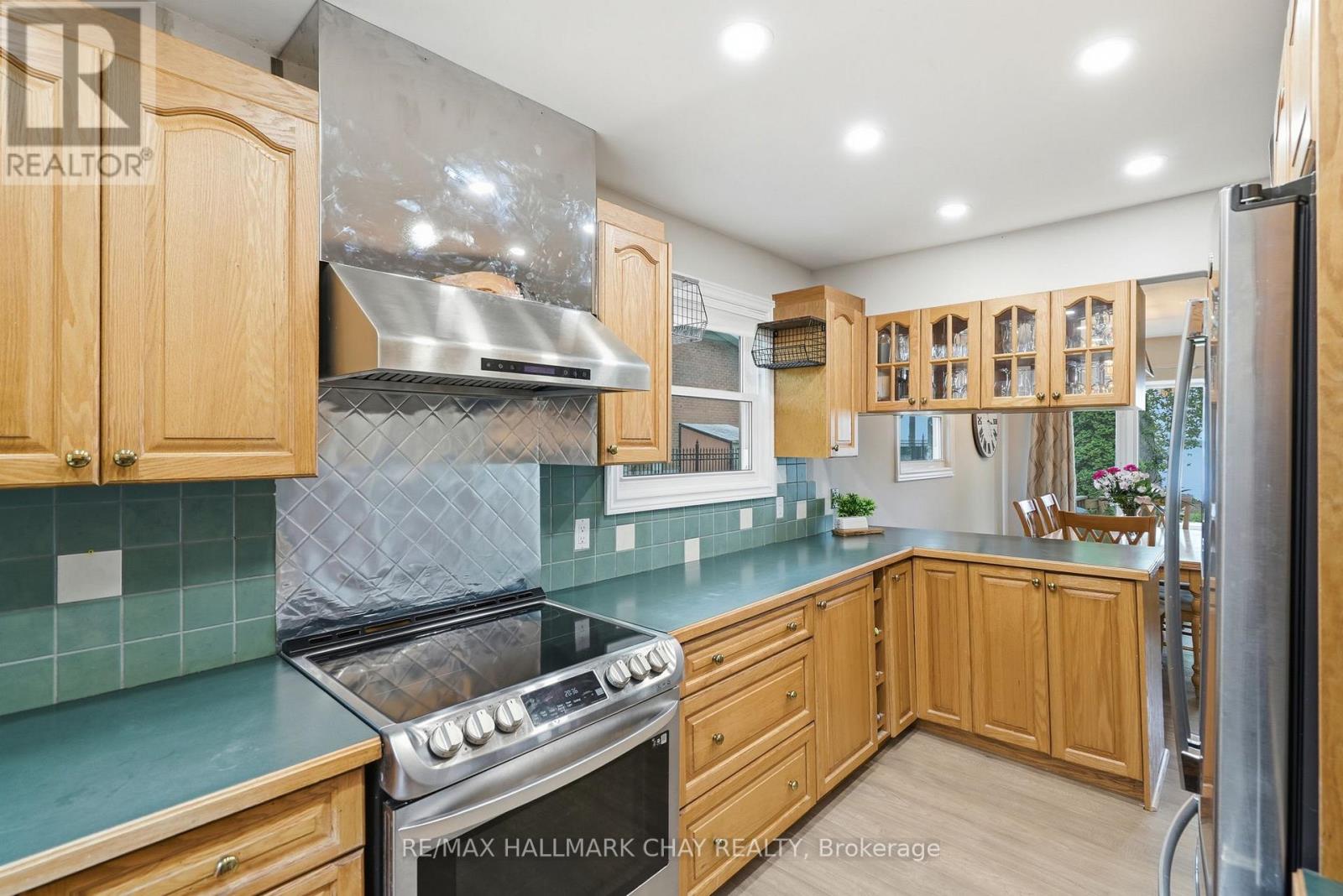 2345 Crystal Beach Road Property Photo 15