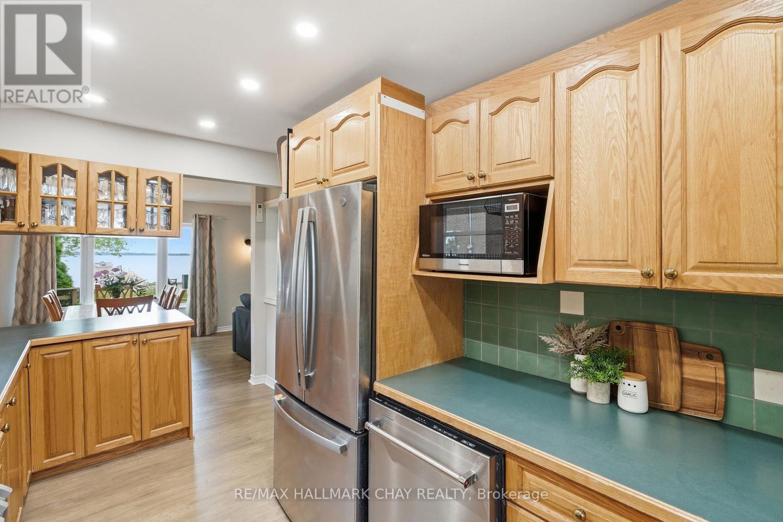 2345 Crystal Beach Road Property Photo 16