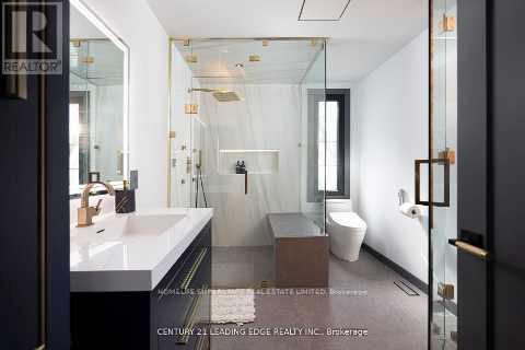 627 Lakelands Avenue Property Photo 8