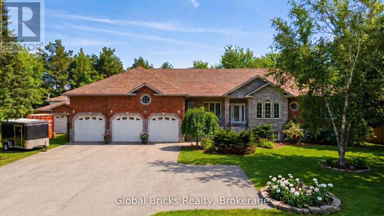14 FISHER DRIVE Property Photo 1