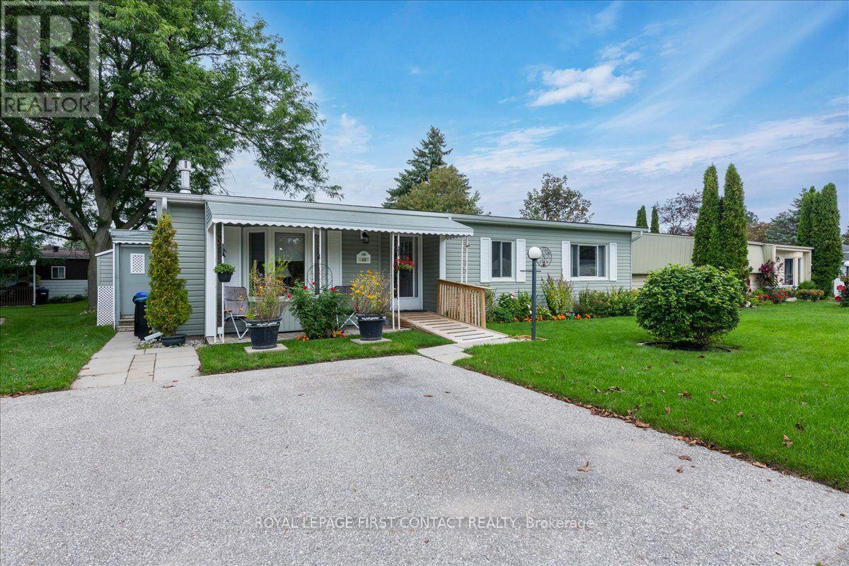 40 Corner Brook Trail Property Photo 1