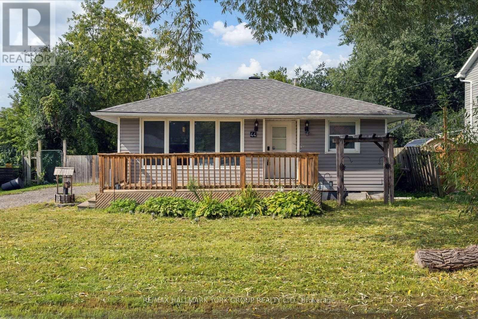 44 GLENVIEW AVENUE Property Photo 1