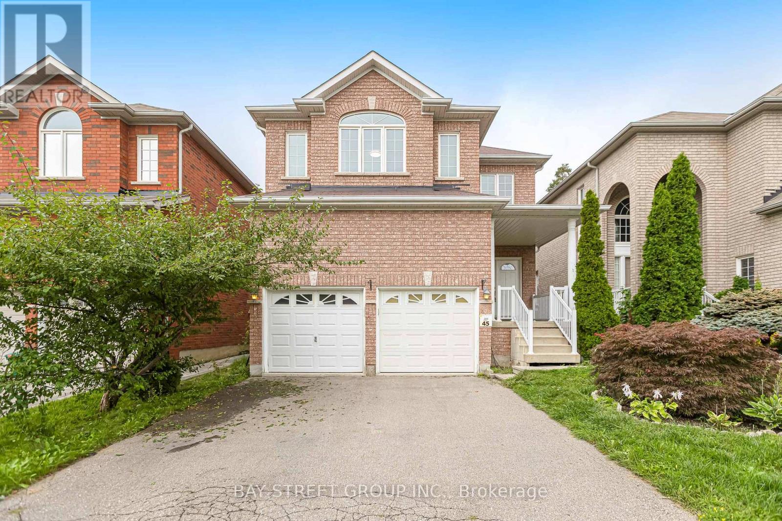 45 Old Orchard Crescent Property Photo 1