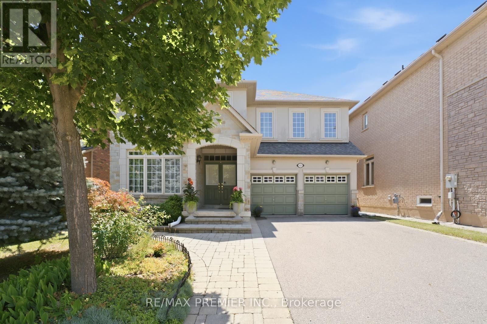 63 Summeridge Drive Property Photo 1