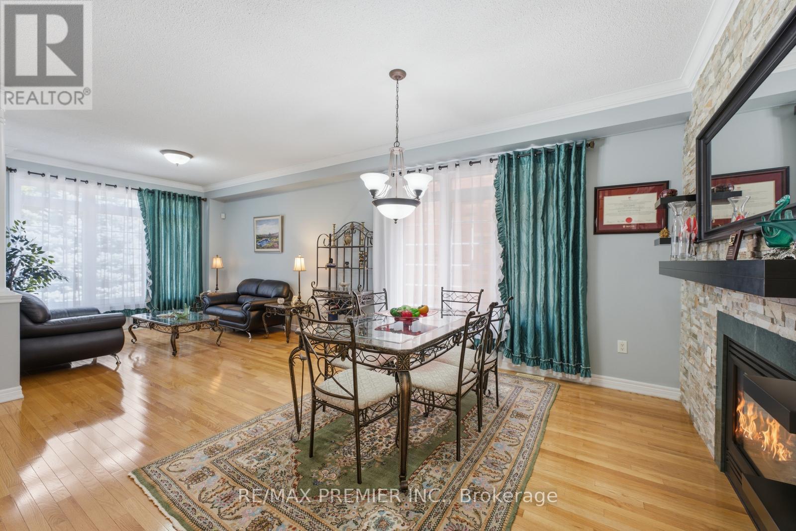 63 Summeridge Drive Property Photo 10
