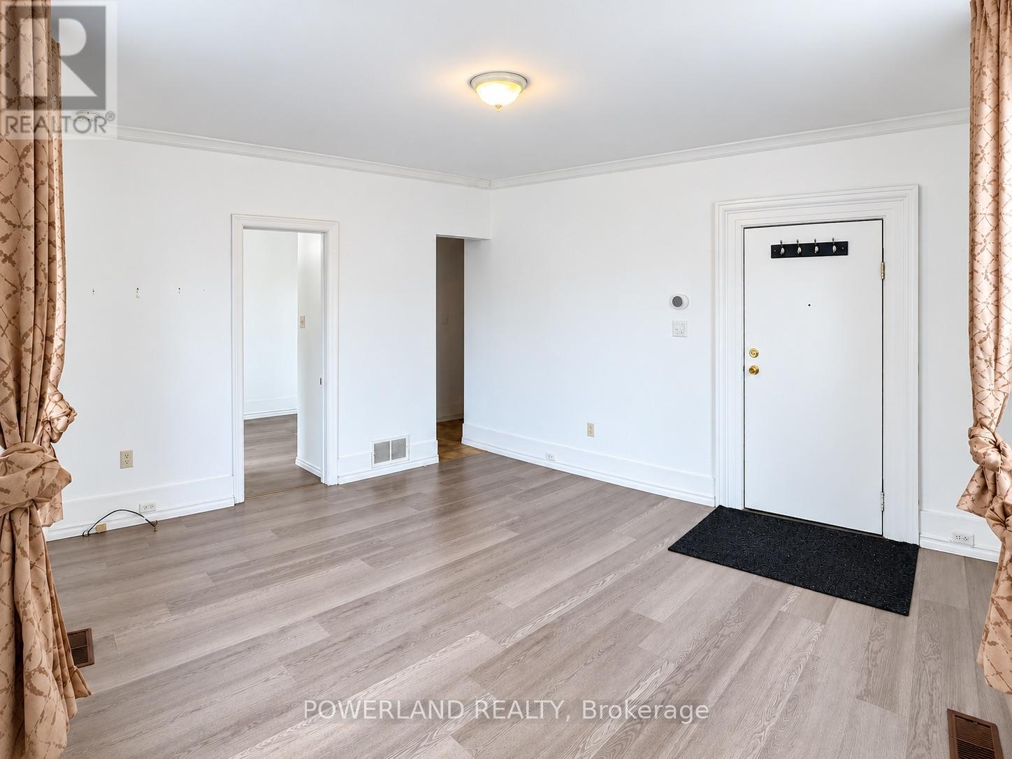 Apt #1 - 202 Prospect Street Property Photo 4