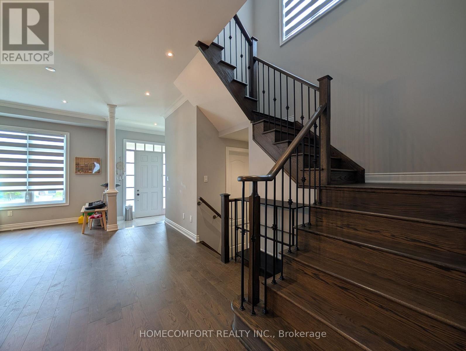 230 Paradelle Drive Property Photo 21