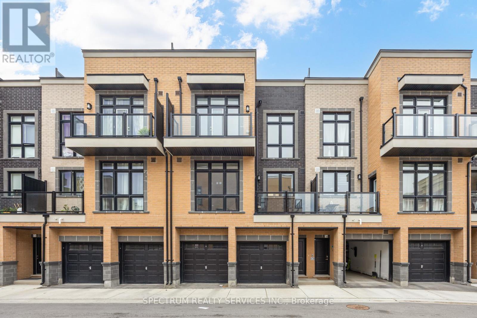3 - 7 PHELPS LANE