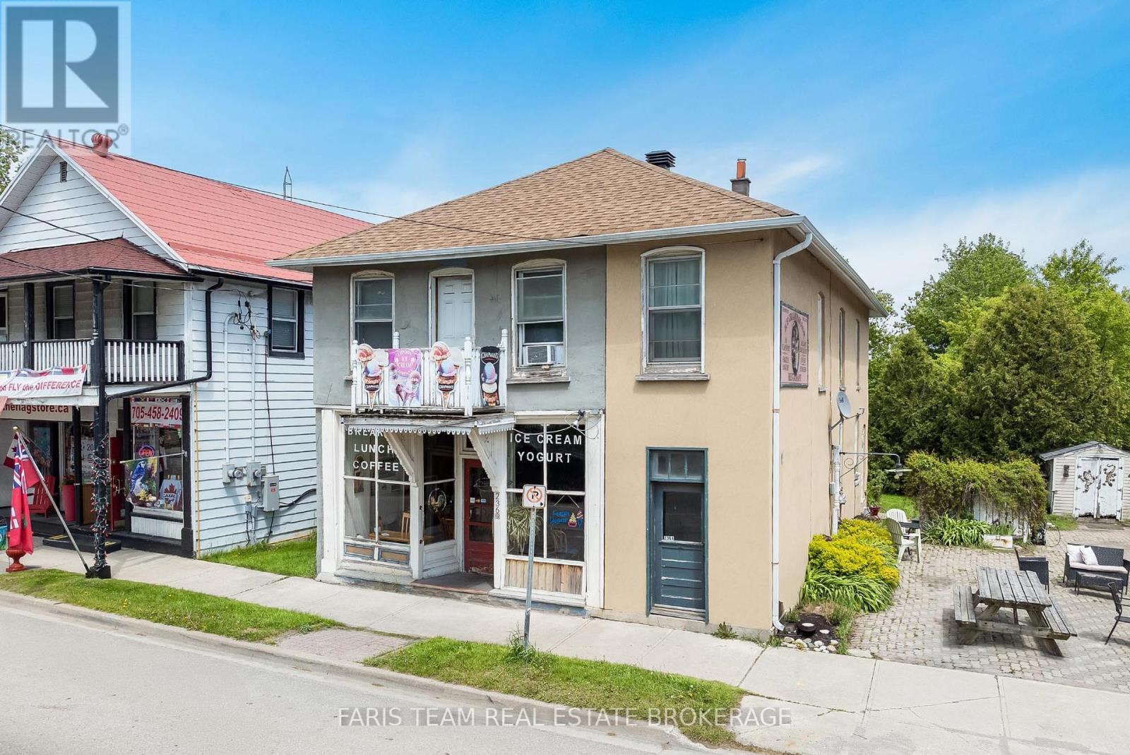 236 Barrie Street Property Photo 1