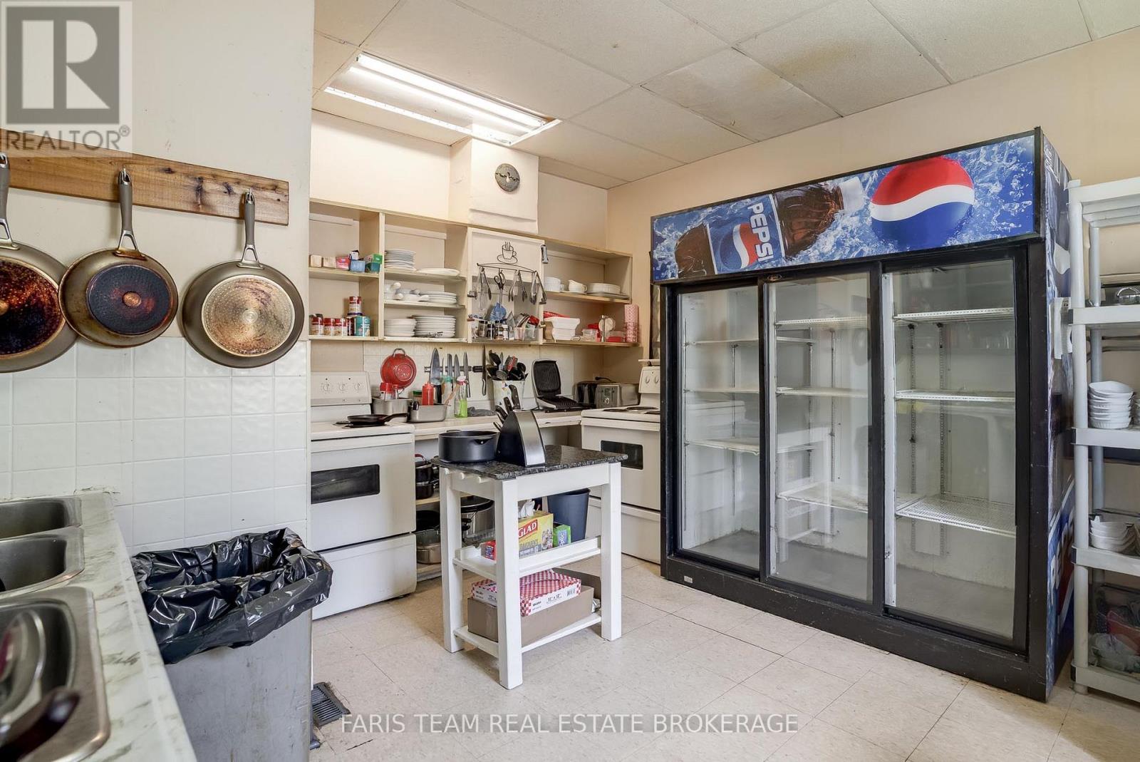 236 Barrie Street Property Photo 9