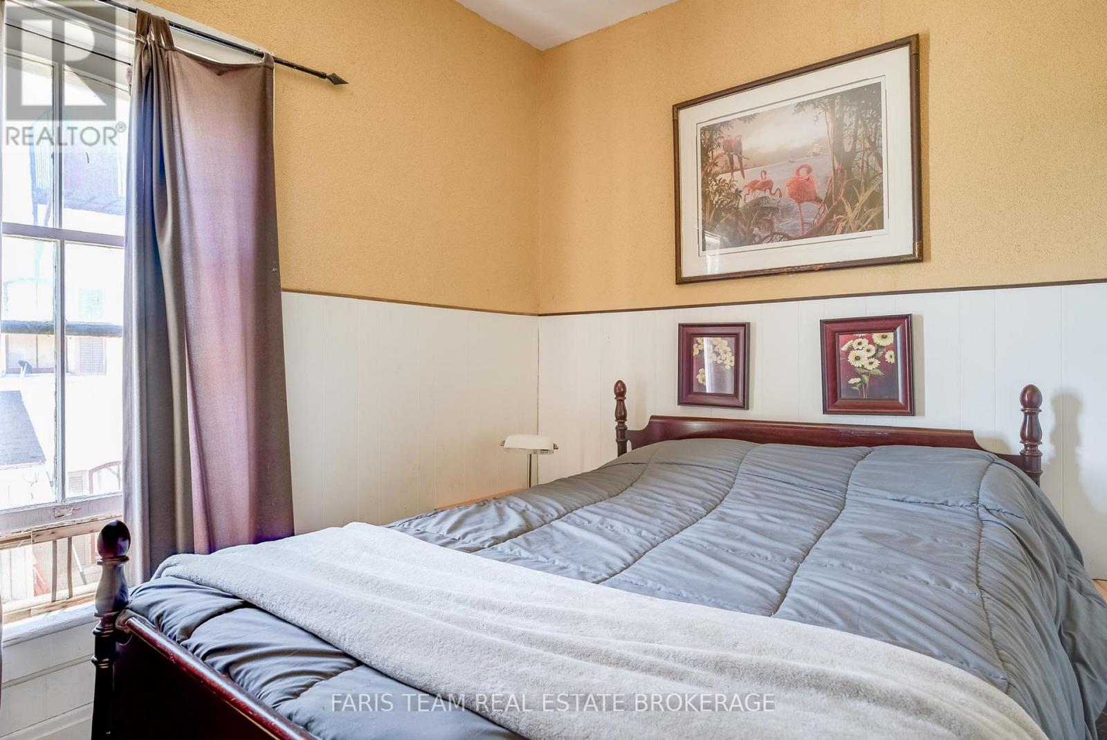 236 Barrie Street Property Photo 22