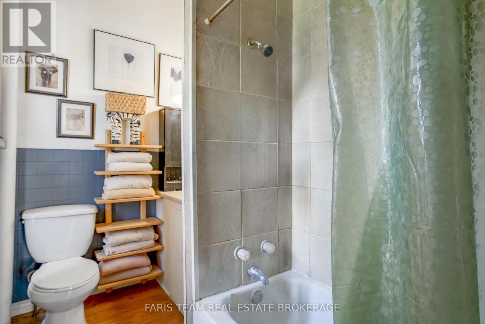 236 Barrie Street Property Photo 24