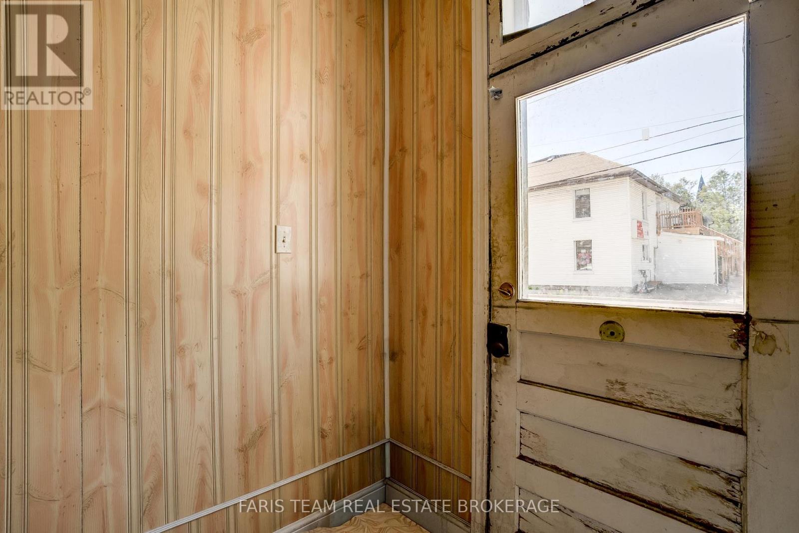 236 Barrie Street Property Photo 27
