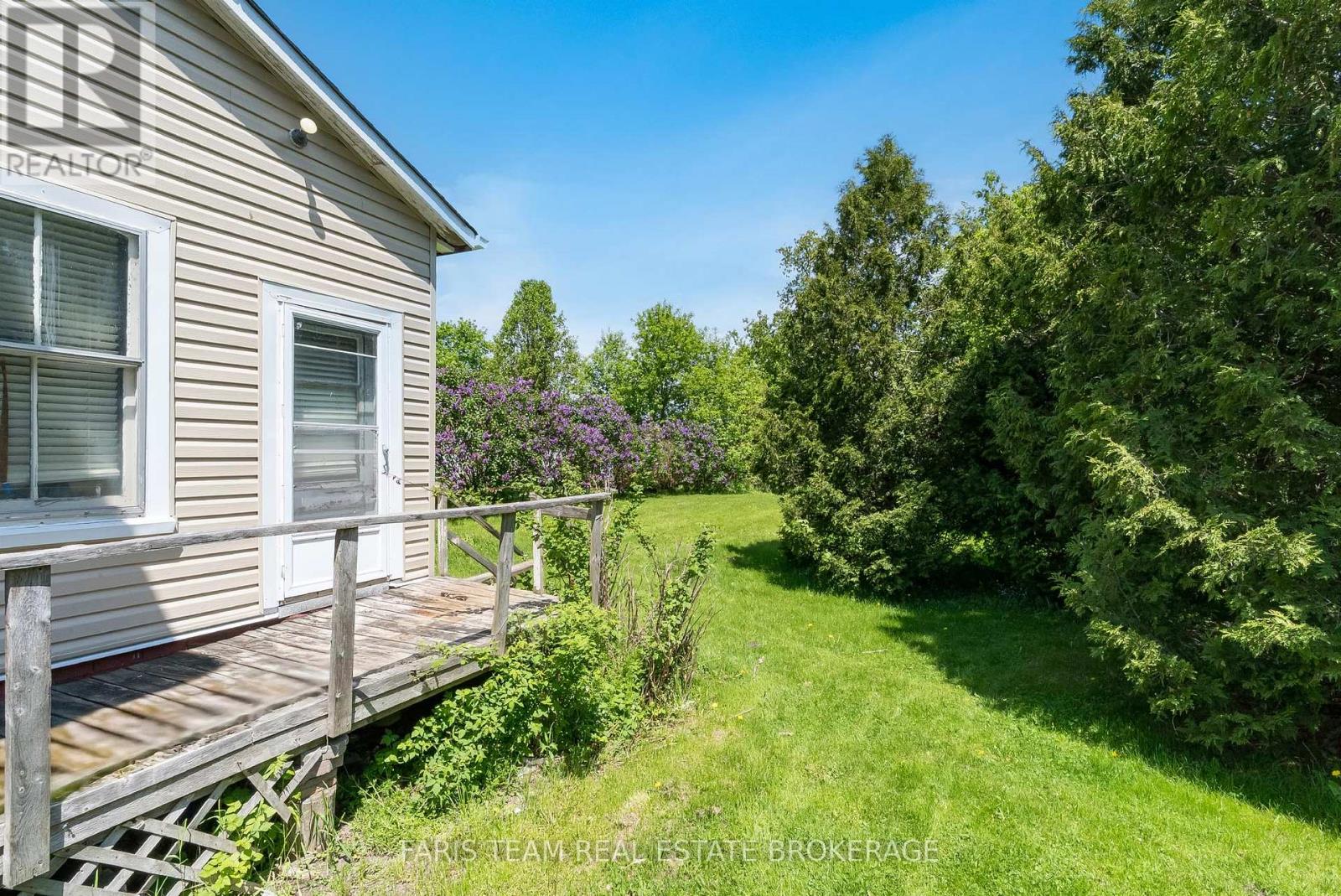 236 Barrie Street Property Photo 36