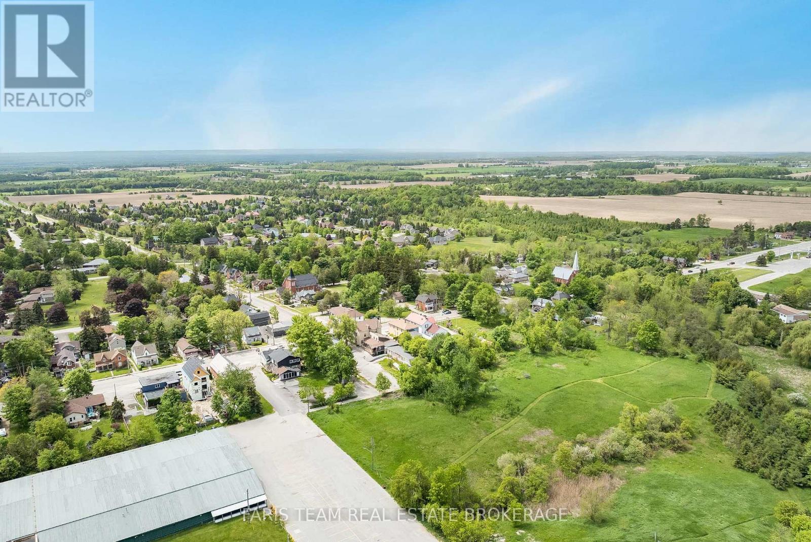 236 Barrie Street Property Photo 45