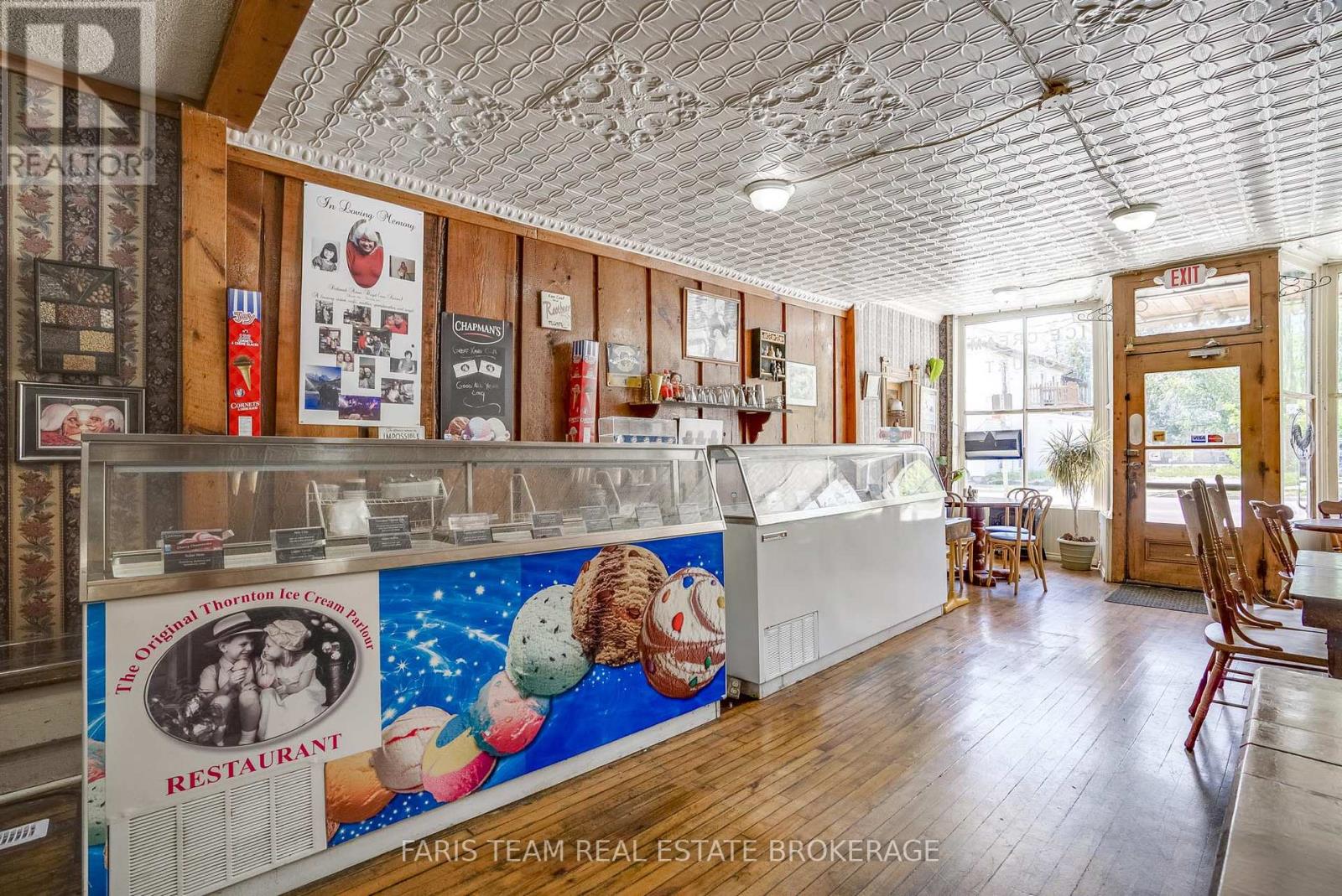 236 Barrie Street Property Photo 8