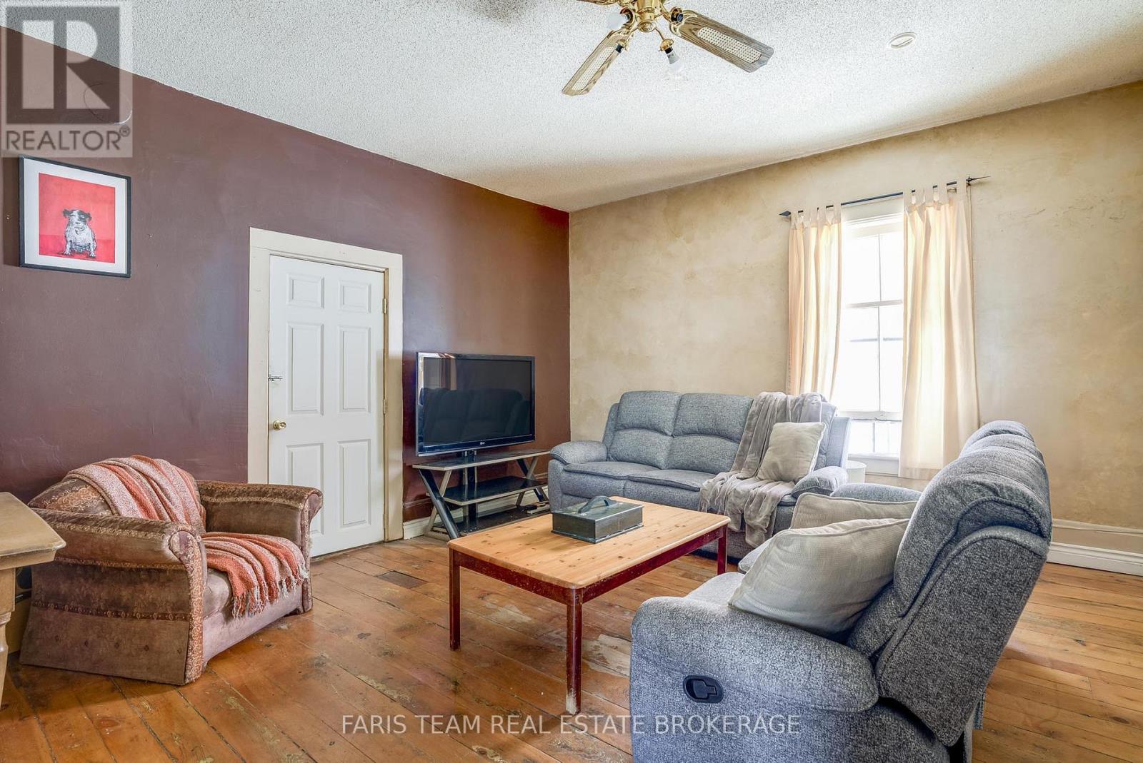 236 Barrie Street Property Photo 20