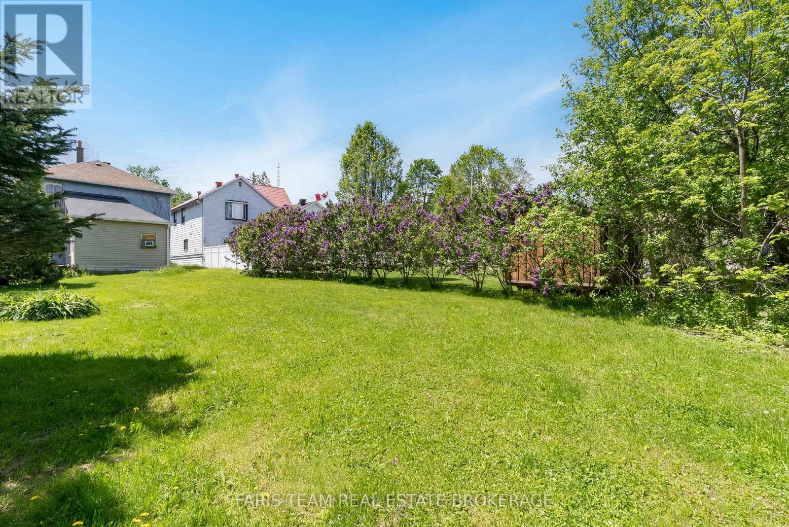 236 Barrie Street Property Photo 40
