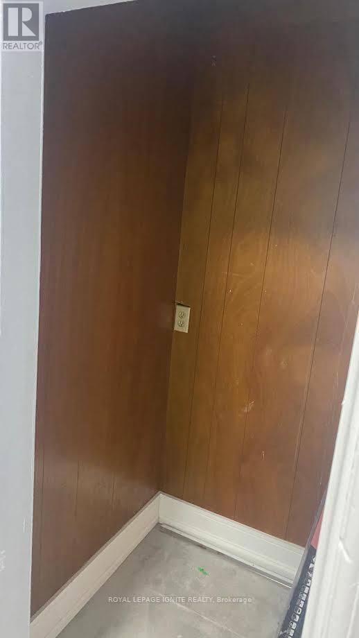Apt #3 - 6710 Main Street Property Photo 7