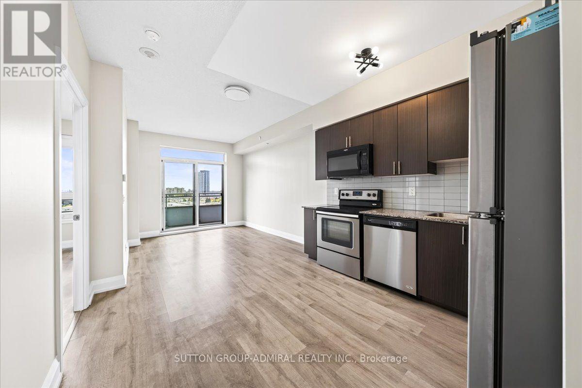 806 - 7890 Bathurst Street Property Photo 16
