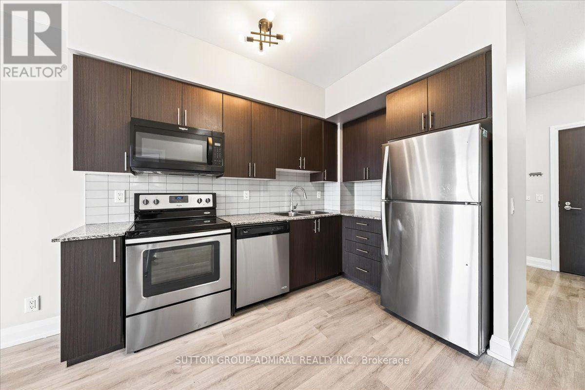 806 - 7890 Bathurst Street Property Photo 21