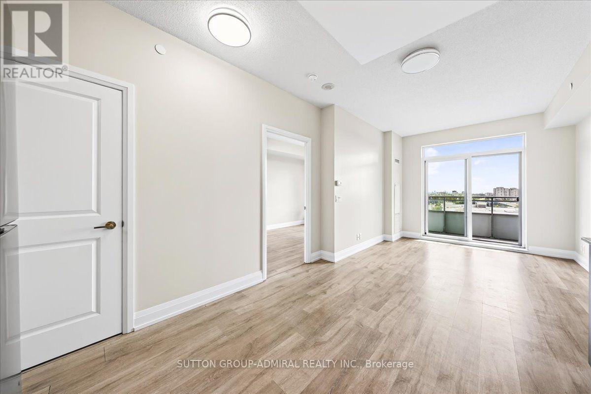 806 - 7890 Bathurst Street Property Photo 24