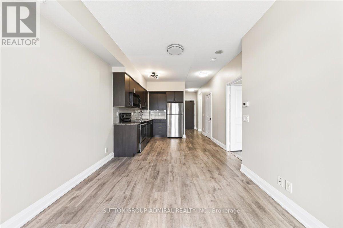 806 - 7890 Bathurst Street Property Photo 28