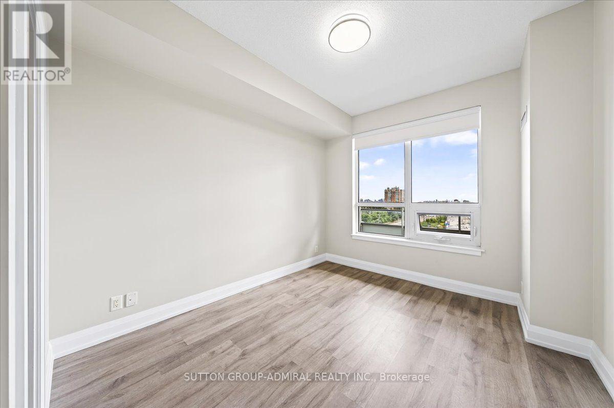 806 - 7890 Bathurst Street Property Photo 31