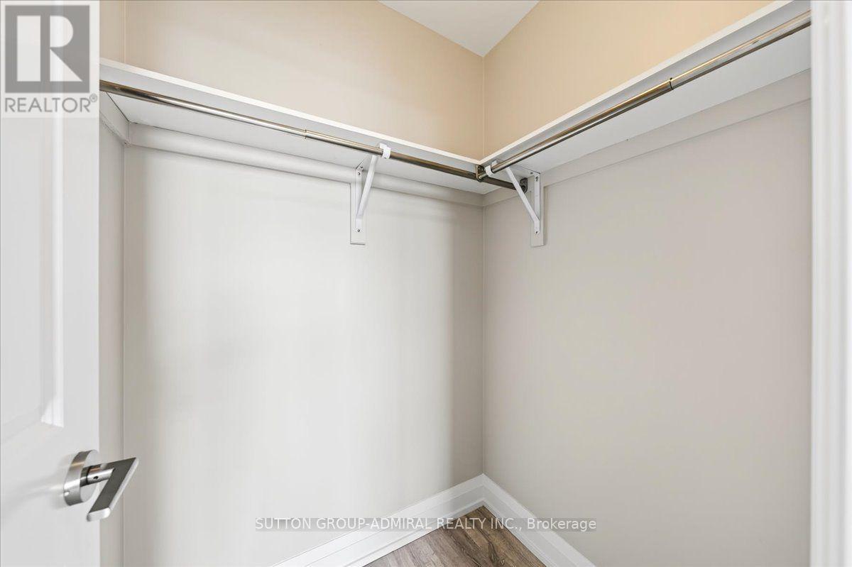 806 - 7890 Bathurst Street Property Photo 36